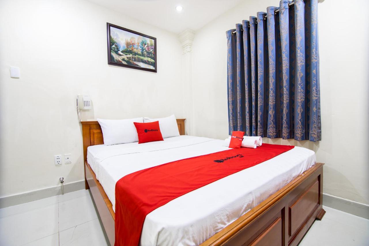 Reddoorz Plus @ Pham Ngu Lao 2 Ho Chi Minh City Bagian luar foto