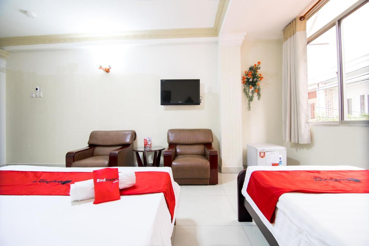 Reddoorz Plus @ Pham Ngu Lao 2 Ho Chi Minh City Bagian luar foto