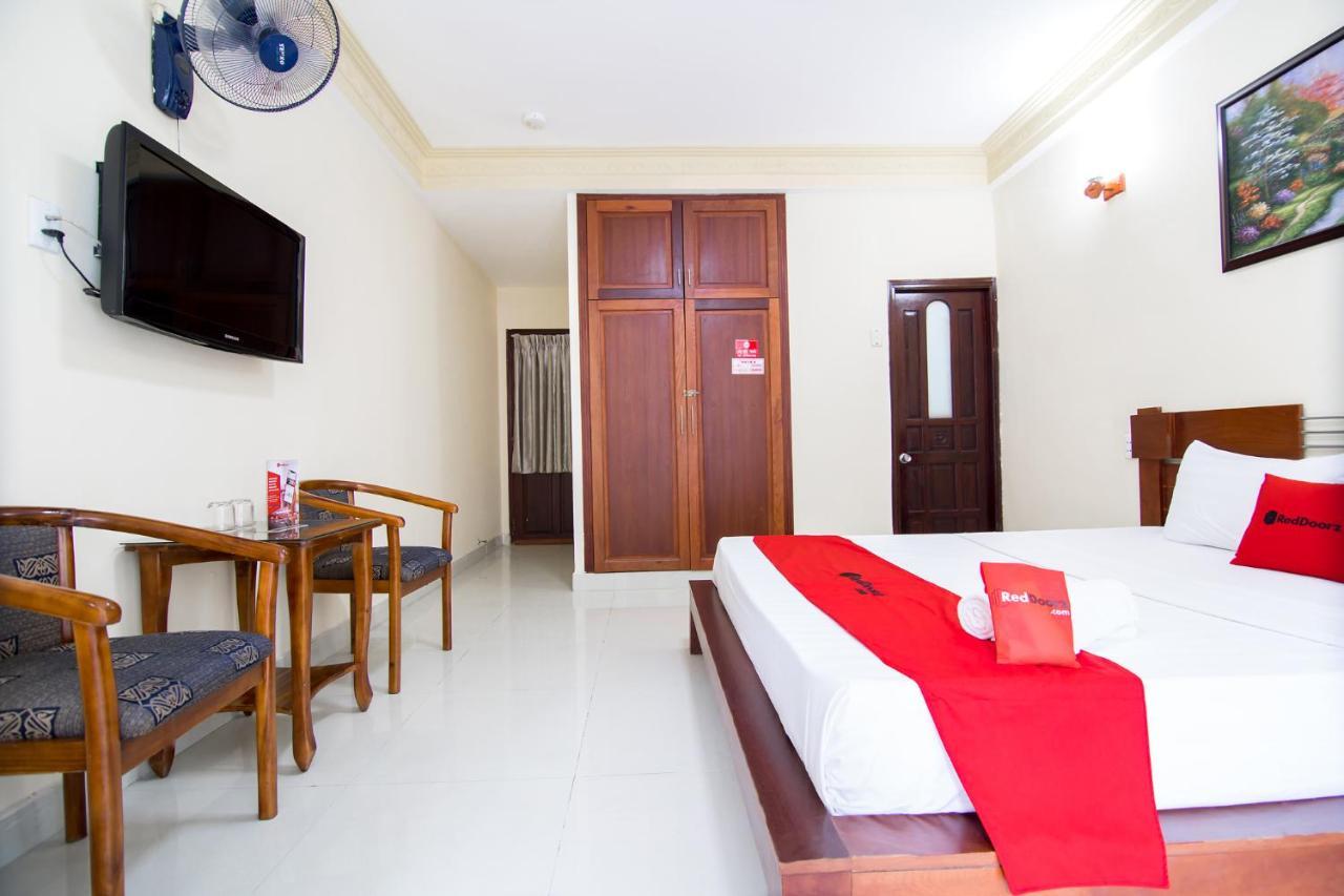 Reddoorz Plus @ Pham Ngu Lao 2 Ho Chi Minh City Bagian luar foto