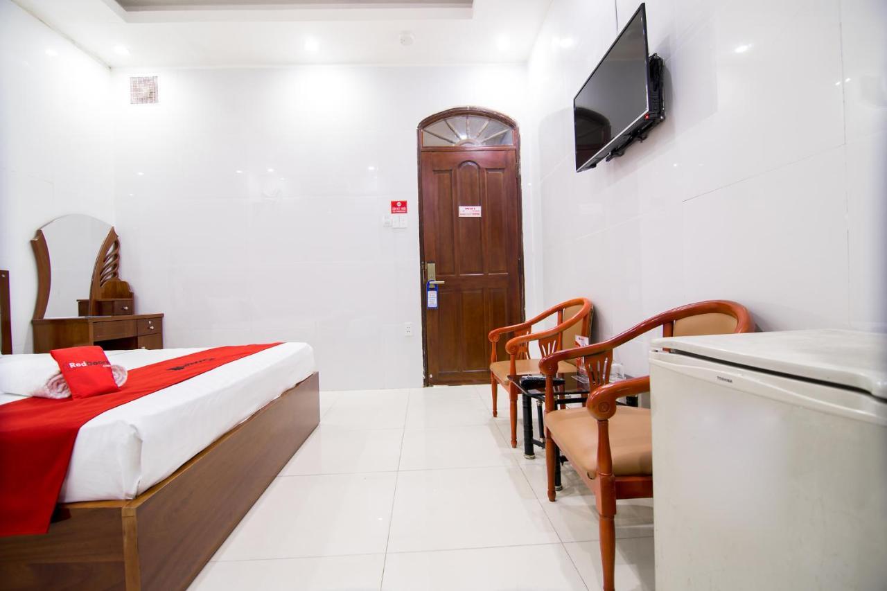Reddoorz Plus @ Pham Ngu Lao 2 Ho Chi Minh City Bagian luar foto